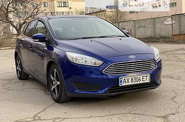 Ford Focus  2015