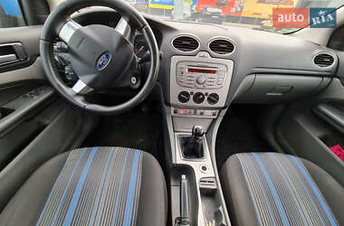 Ford Focus  2008