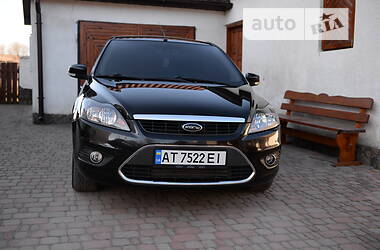 Ford Focus  2010