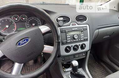 Ford Focus  2006