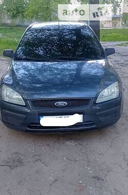 Ford Focus  2004