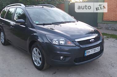 Ford Focus  2010