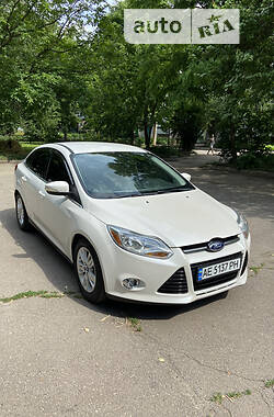 Ford Focus  2012