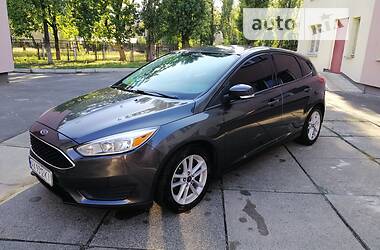 Ford Focus SE 2018