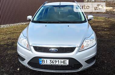 Ford Focus  2010