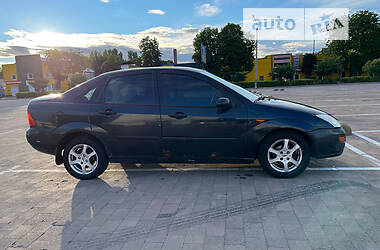 Ford Focus  2000