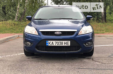 Ford Focus  2009