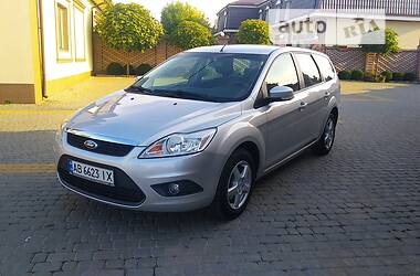 Ford Focus  2010