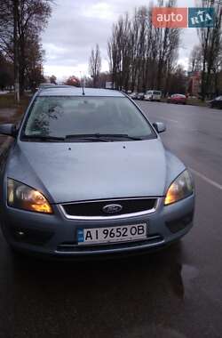 Ford Focus  2005
