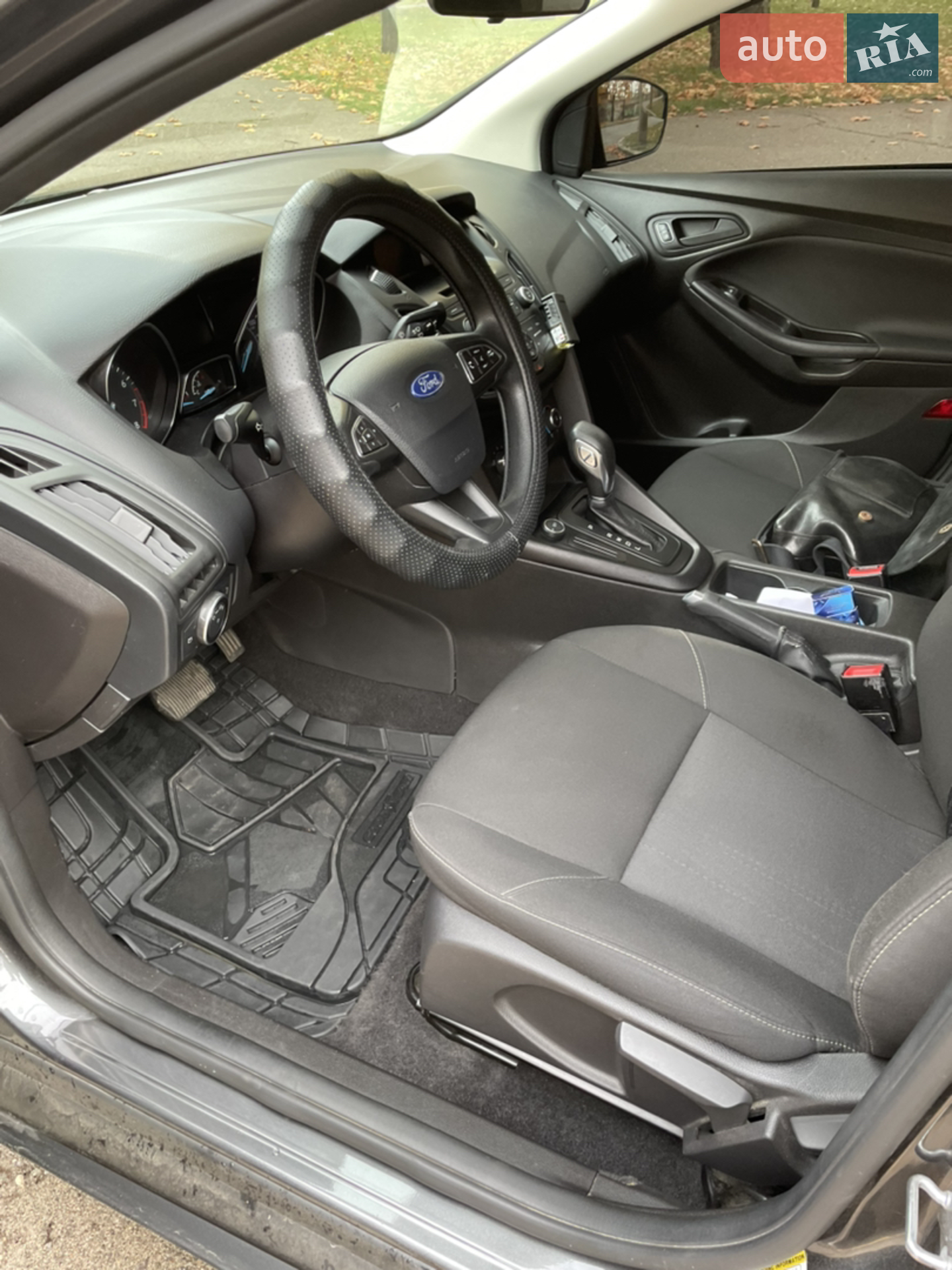 Ford Focus 2017 VIN 1FADP3E26HL243787 фото оголошення 5 з 5