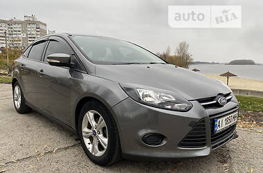 Ford Focus SE 2013