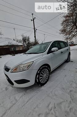 Ford Focus  2010