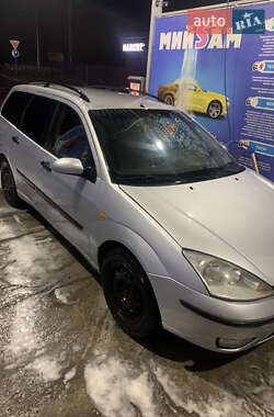 Ford Focus  2003