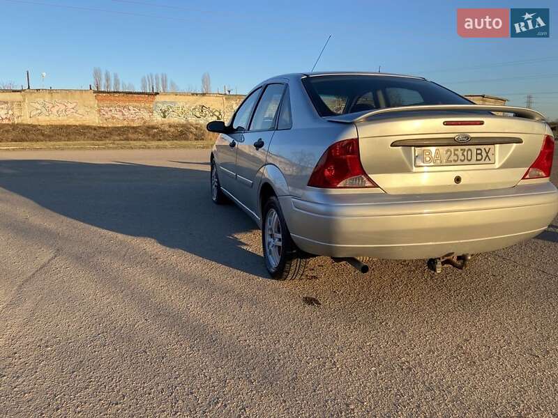 Седан Ford Focus 2001 в Южноукраїнську фото 4 Седан Ford Focus 2001 в Южноукраїнську