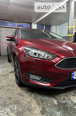 Ford Focus  2016