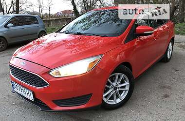 Ford Focus SE 2015