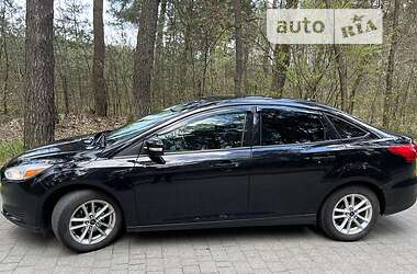 Ford Focus SE 2015