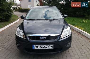 Ford Focus  2010