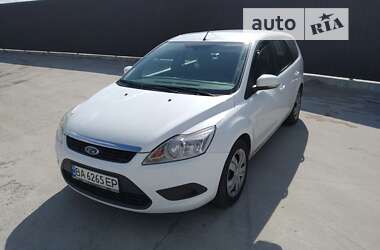Ford Focus  2010