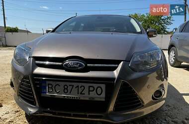 Ford Focus  2012