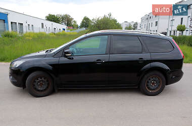 Ford Focus  2010