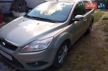 Ford Focus  2010