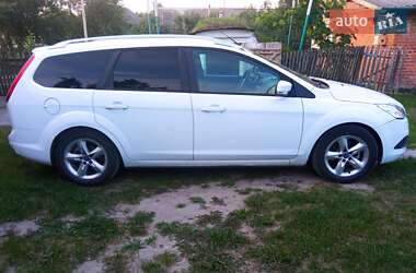 Ford Focus  2010