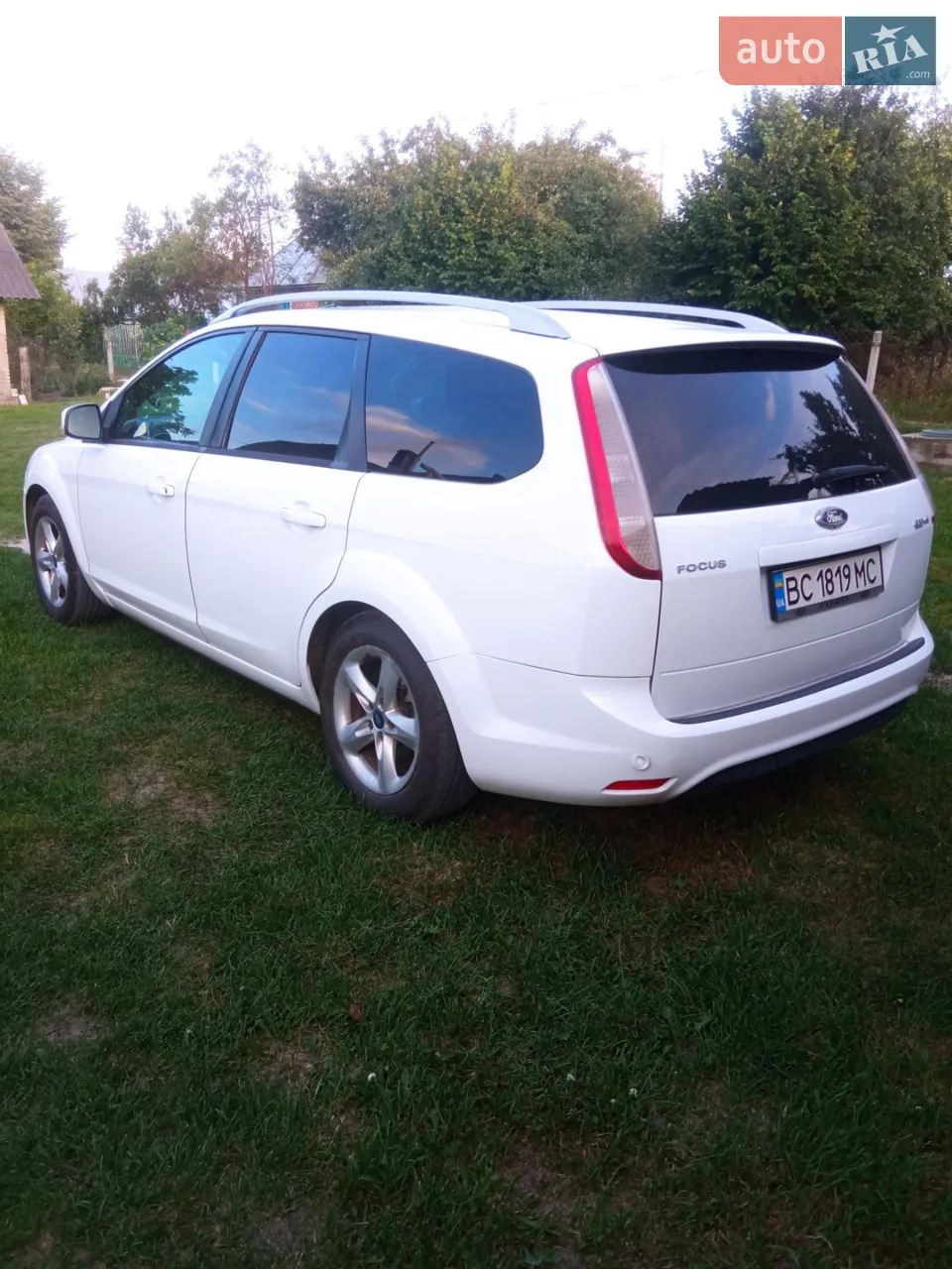 2010 Ford Focus - мініатюра 3