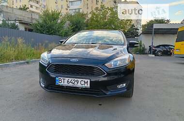 Ford Focus  2016