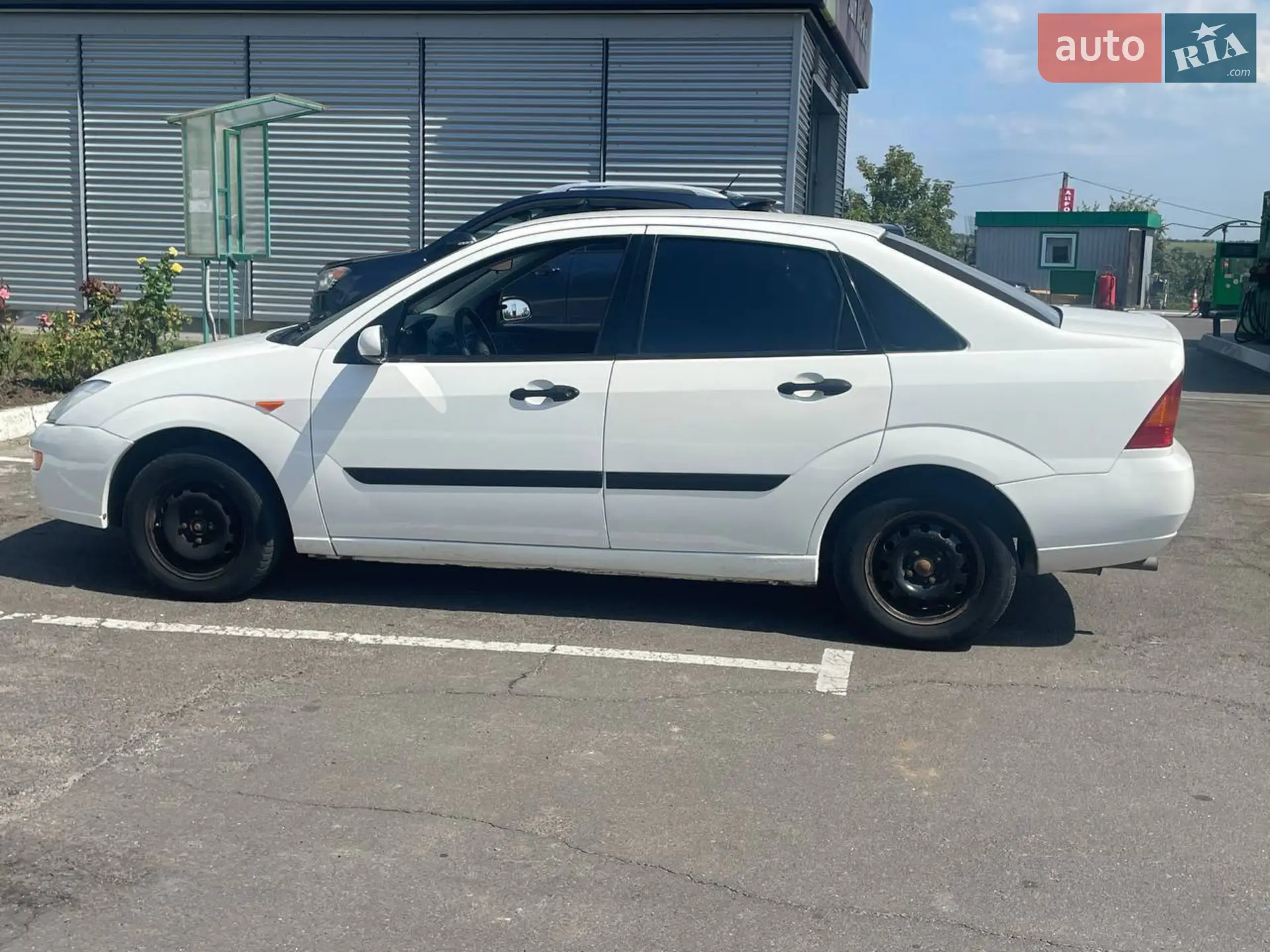 Ford Focus 2001 VIN WF0FXXWPDF1C30651 фото оголошення 2 з 5