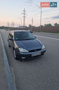 Ford Focus  2002