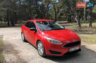 Ford Focus  2015