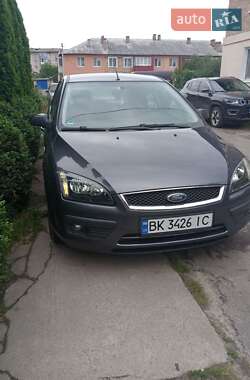 Ford Focus  2005
