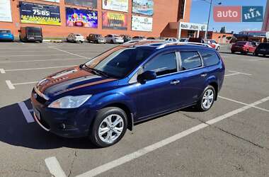 Ford Focus  2011