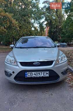 Ford Focus  2010