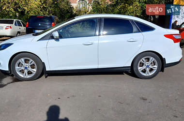 Ford Focus  2013