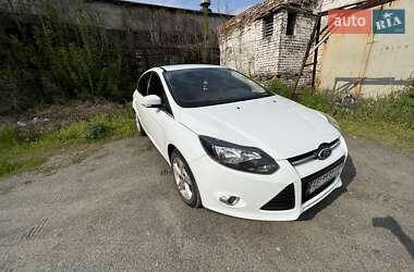Ford Focus  2012