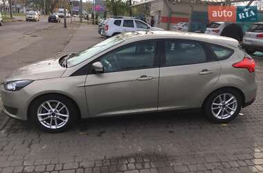 Ford Focus  2016