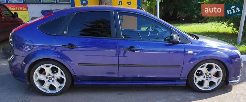 Хетчбек Ford Focus 2006 в Дрогобичі