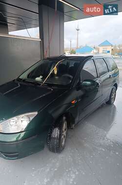 Ford Focus  2004