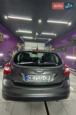Ford Focus  2014