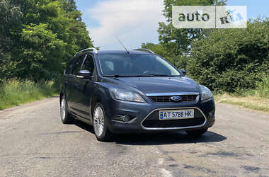 Ford Focus  2010