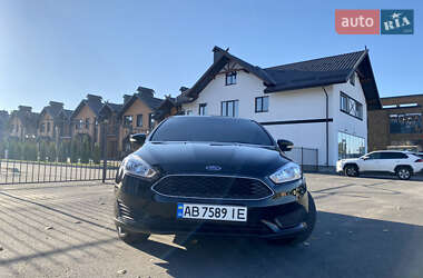 Ford Focus  2015