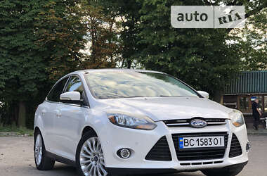 Ford Focus  2012