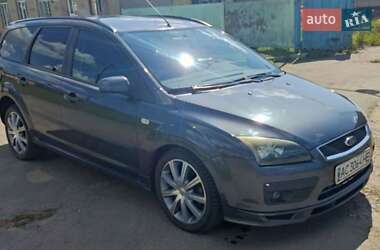 Ford Focus  2005