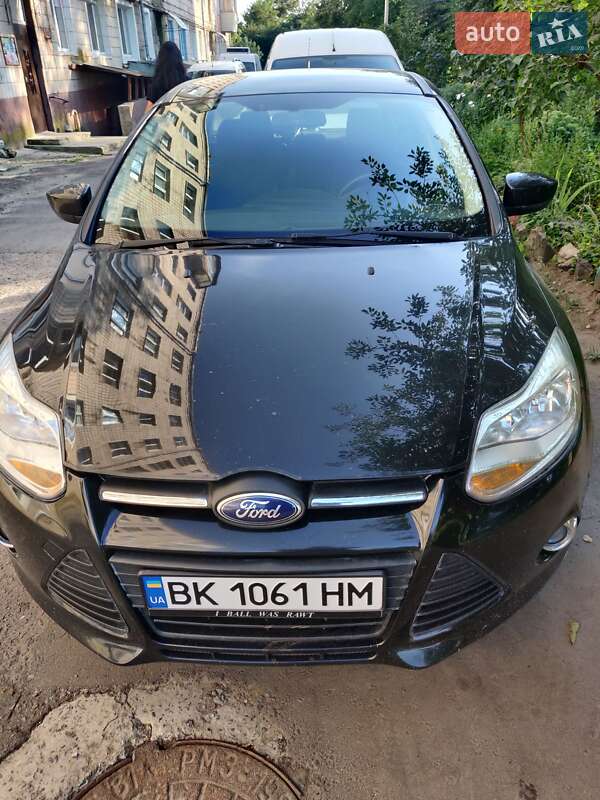 Ford Focus 2012 року в Рівному