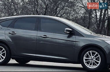 Ford Focus  2016