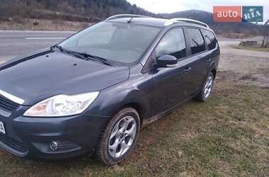 Ford Focus  2010