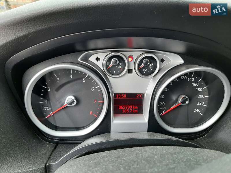 Хэтчбек Ford Focus 2010 в Харькове