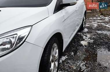 Ford Focus  2013